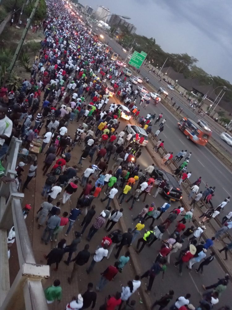 Kenyans trek to work in Nairobi this morning